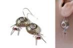 earring1.jpg