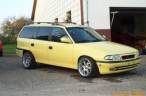 Opel-Astra-F-Caravan-2AHR.jpg