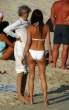 carla-bruni-bikini-1-02.jpg