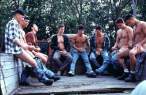 Redneck Circle Jerk [18+].gif