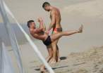 ricky-martin-beach1.jpg