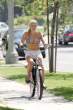 sophie_monk_bikini_bike_2_big.jpg