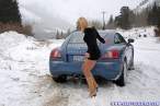 blonde_car_stuck_girl_stuck_in_snow_010.jpg