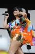 lily_allen_cheese_legs.jpg