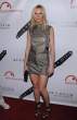 Gwyneth_Paltrow_2nd_Annual_Bent_on_Learning_Benefit_in_NY_April_28_2010_29_122_415lo.jpg