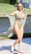 big-pictures_t_Loredana-Jolie-Feriolo-bikini-110110g.jpg