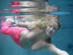 topless_underwater_08.jpg