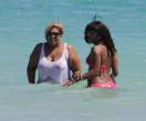 AlexandraBurkeBikiniMiamiBeachMAR_7_2011HQx9351.jpg