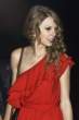 taylor_swift_red_hot_2.jpg