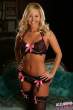 aaliyah_love_lingerie_3.jpg