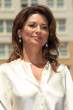 shania-twain-walk-of-fame-nipple-pokes-08-480x720.jpg