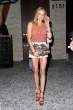 540531126_LeAnnRimes_LeavingRedORestaurant_Hollywood_090711_001_122_257lo.jpg