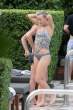 julianne-hough-bikini-bottoms-miami-02-480x720.jpg