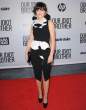 ZooeyDeschanel_OurIdiotBrotherpremiere_Hollywood_160811_523.jpg