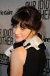 ZooeyDeschanel_OurIdiotBrotherpremiere_Hollywood_160811_567.jpg