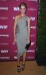 65838_JulieBowen_EWWomenInFilmPre_EmmyParty_160911_016_122_552lo.jpg