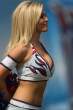 nfl-cheerleaders-cleavage-29.jpg