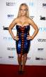 kendra_wilkinson_pop_out_hot_4.jpg