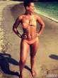 alicia-keys-bikinis-on-instagram-435x580.jpg