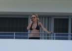 973076850_ritaorahangsoutbalconyx13_123_1028lo.jpg
