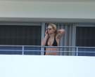 973116883_ritaorahangsoutbalconyx28_123_255lo.jpg