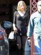 Taylor-Swift-Leaving-a-Dance-Studio-in-a-Short-Skirt-05-435x580.jpg