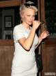 Pamela-Anderson-Upskirt-Leaving-Dinner-in-LA-05-435x580.jpg