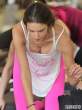 Alessandra-Ambrosio-Hot-Workout-at-Pilates-Class-in-LA-03-435x580.jpg
