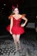 kelly-brook-dressed-as-a-devil-for-halloween-in-hollywood_2.jpg