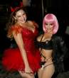 kelly-brook-dressed-as-a-devil-for-halloween-in-hollywood_36.jpg