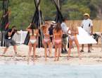 Alessandra Ambrosio, Behati Prinsloo, Lily Aldridge, Candice Swanepoel_09.01.2015_DFSDAW_011.jpg