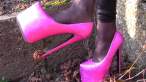 Pink High Heels walk black leggings outfit of the day summer 2014 HD.mp4_000035533.jpg