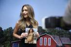 25852C4D00000578-2946507-Showing_off_The_24_year_old_native_of_St_Thomas_in_the_Virgin_Is-a-136_1423522715849.jpg