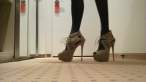 walking in beige sexy high heels 7 inch 18 cm.mp4_000019920.jpg